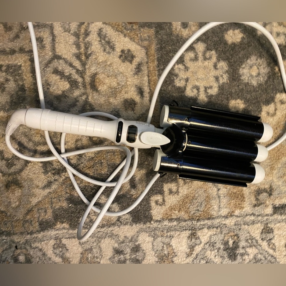 Bondi Boost wide beach waver